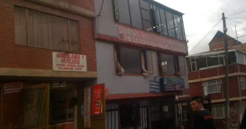 ACADEMIA DE INGLES Y SISTEMAS ACADEMIA DE INGLES Y SISTEMAS